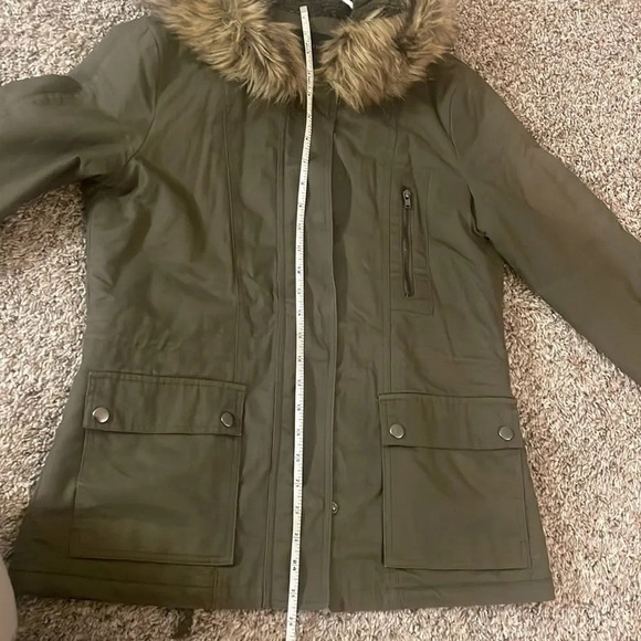 Love tree puffer jacket​​​​​​ - Picture 9 of 16